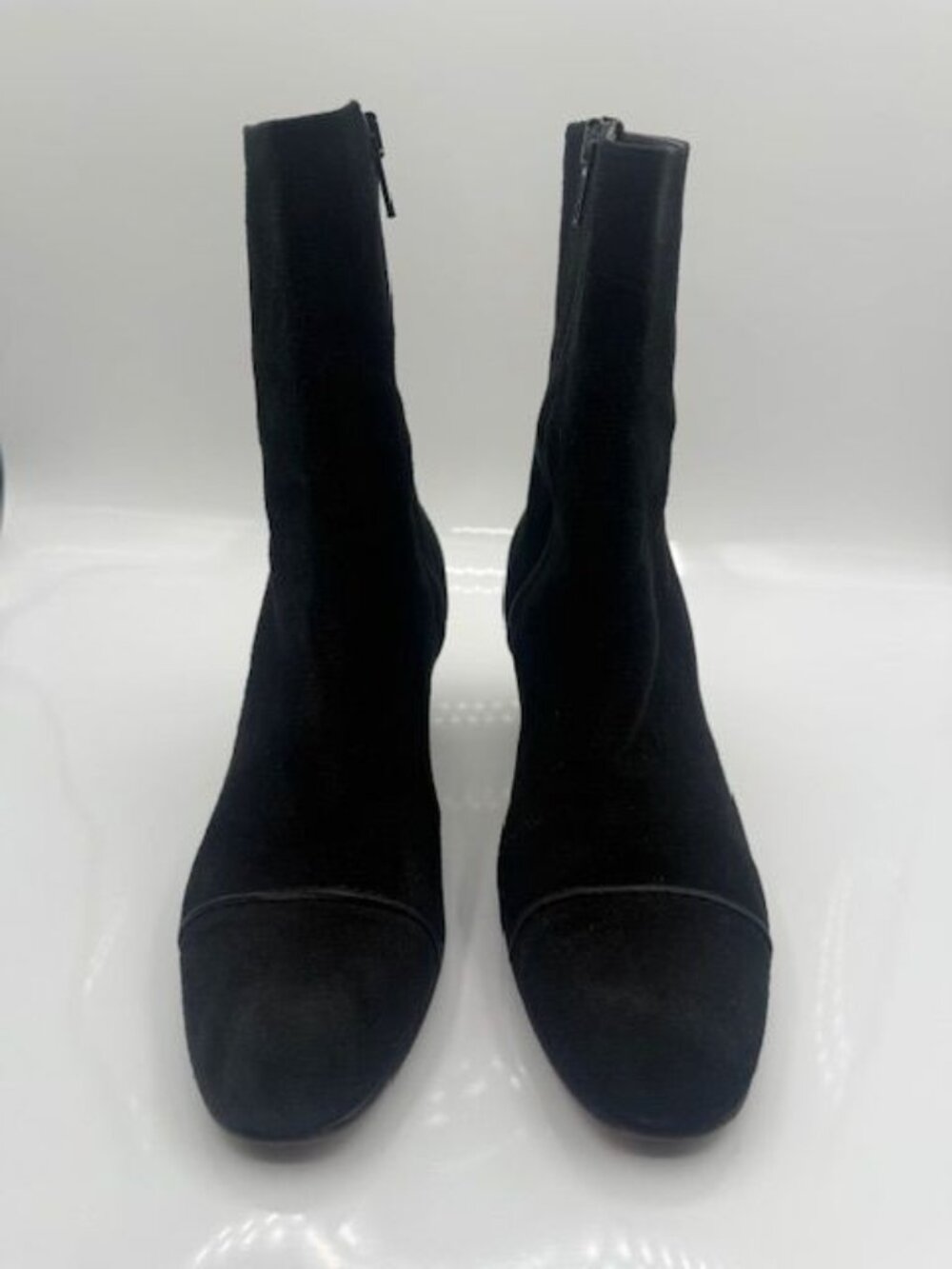 Vintage Anne Klein Italy Women's Black Suede Heeled Booties Size 8 - Picture 2 of 8